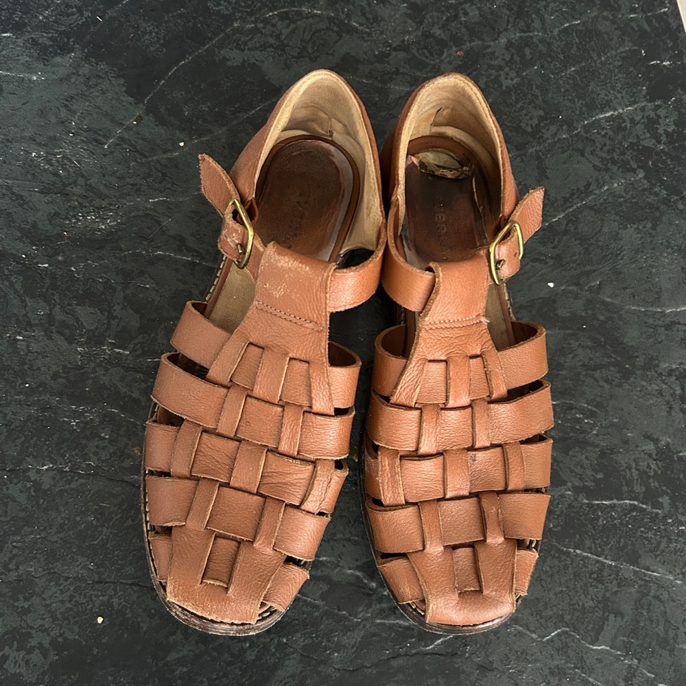 Everlane Leather Fisherman Sandal
